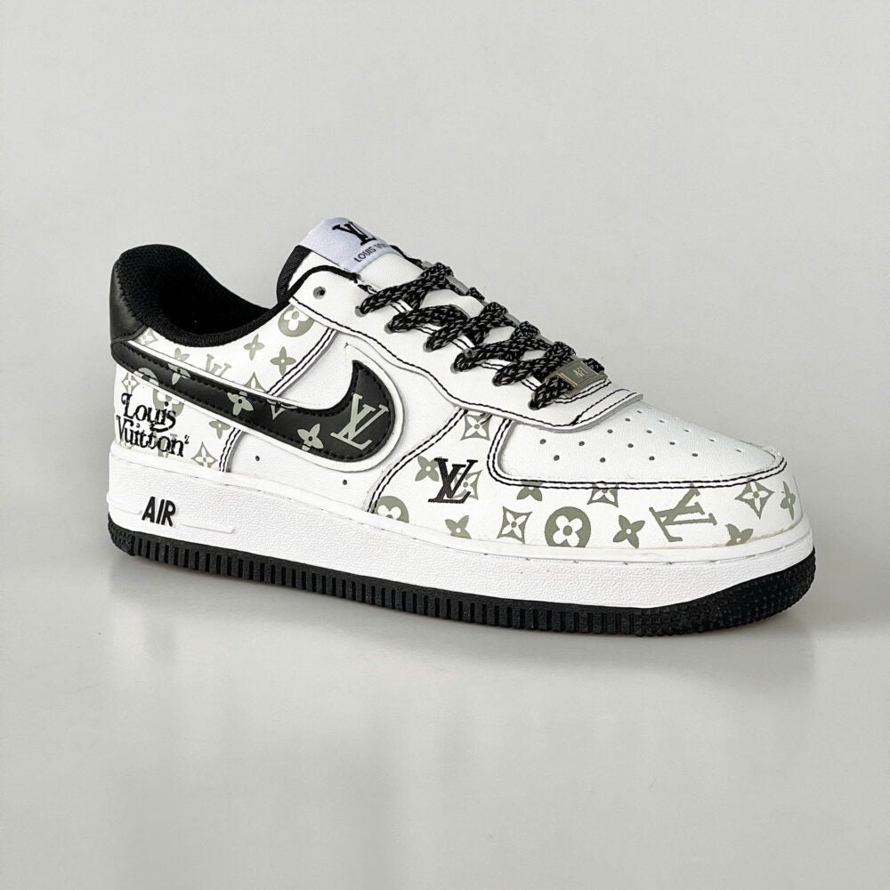 Louis Vuitton x Nike Air Force 1 Monogram Black Edition