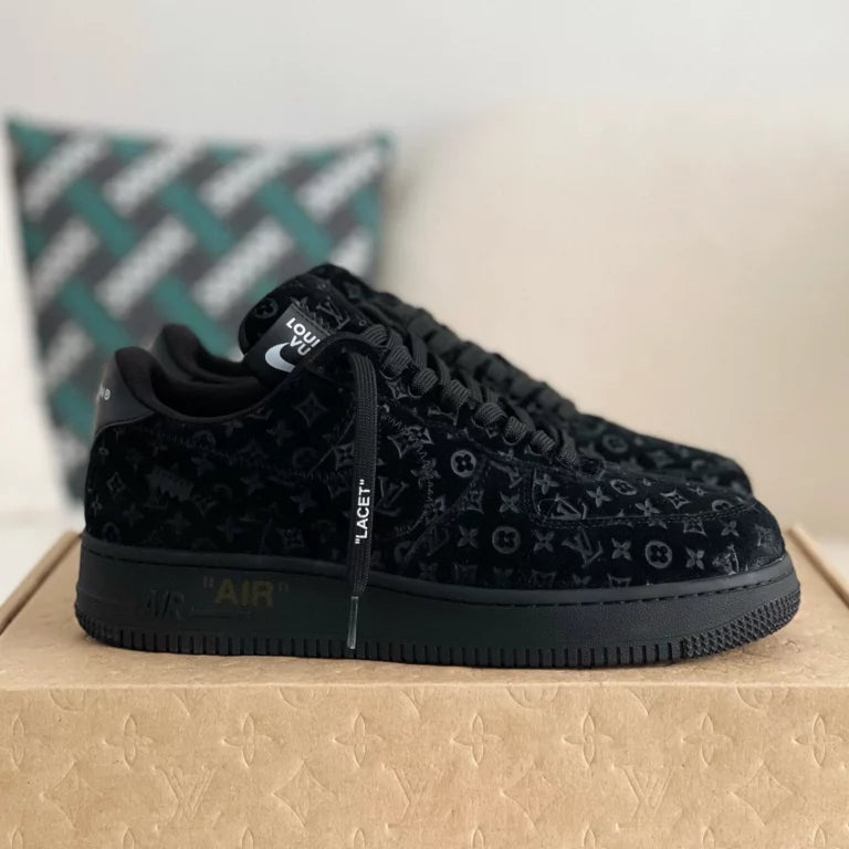 Louis Vuitton x Nike Air Force 1 Low ®Triple Black